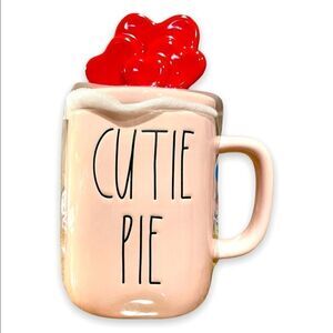 NWT Rae Dunn Cutie Pie Covered Mug